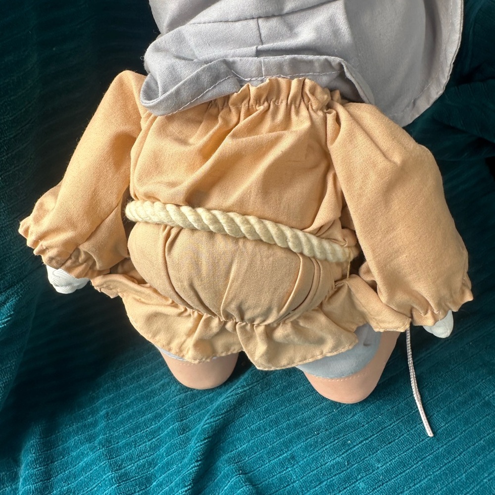 Adorable Beige and Pink pumpkin with Bonnet - Picture 7 of 7
